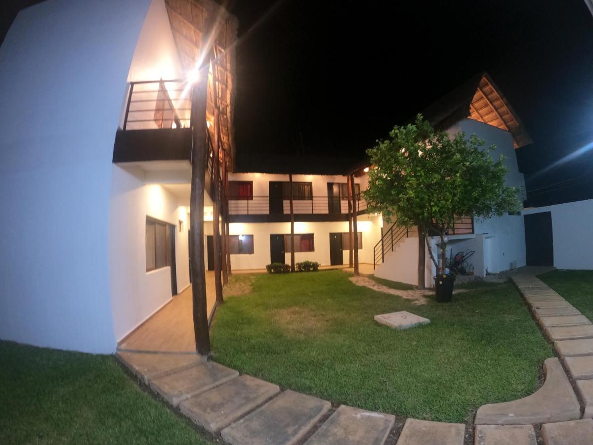 Hotel Margarita Bacalar Kültér fotó